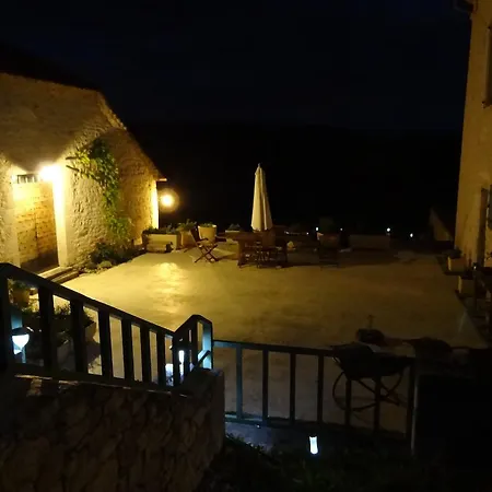Couette-café Chambres D'hotes Domaine Saint Fort *